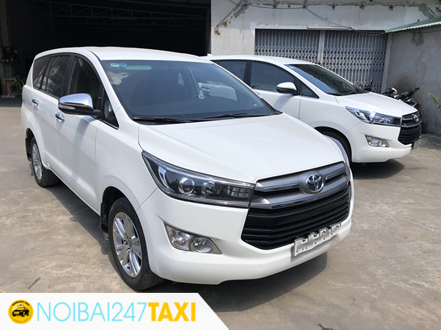 Xe 7 chỗ Toyota Innova 2018 tại Taxi Nội Bài 247