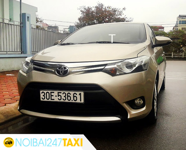 Xe 4 chỗ Toyota Vios của Taxi Nội Bài 247