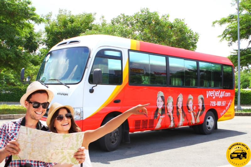 Minibus của hãng Vietjet Air